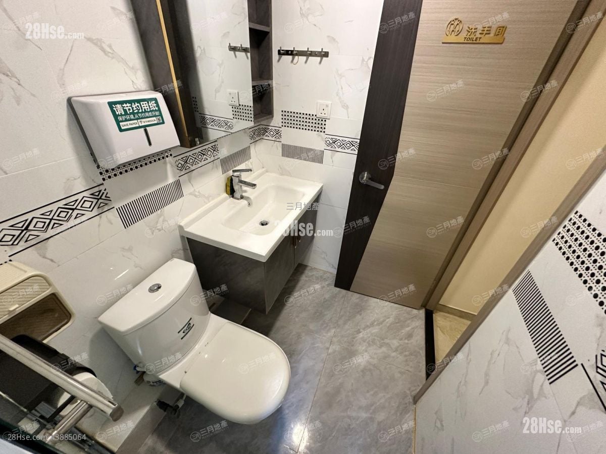 Sun Hing Building Rental 2 Bedrooms , 1 Bathroom 484 ft²