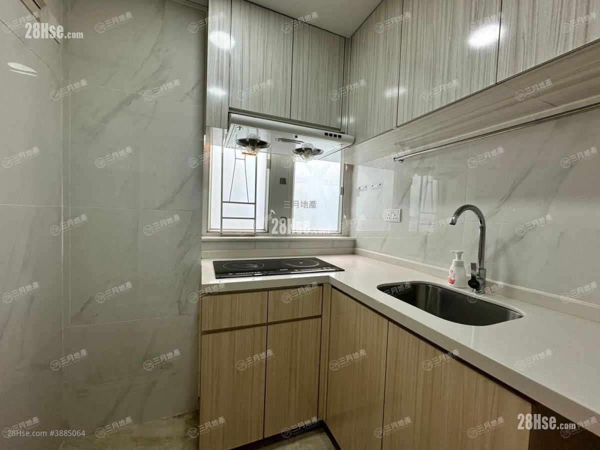 Sun Hing Building Rental 2 Bedrooms , 1 Bathroom 484 ft²