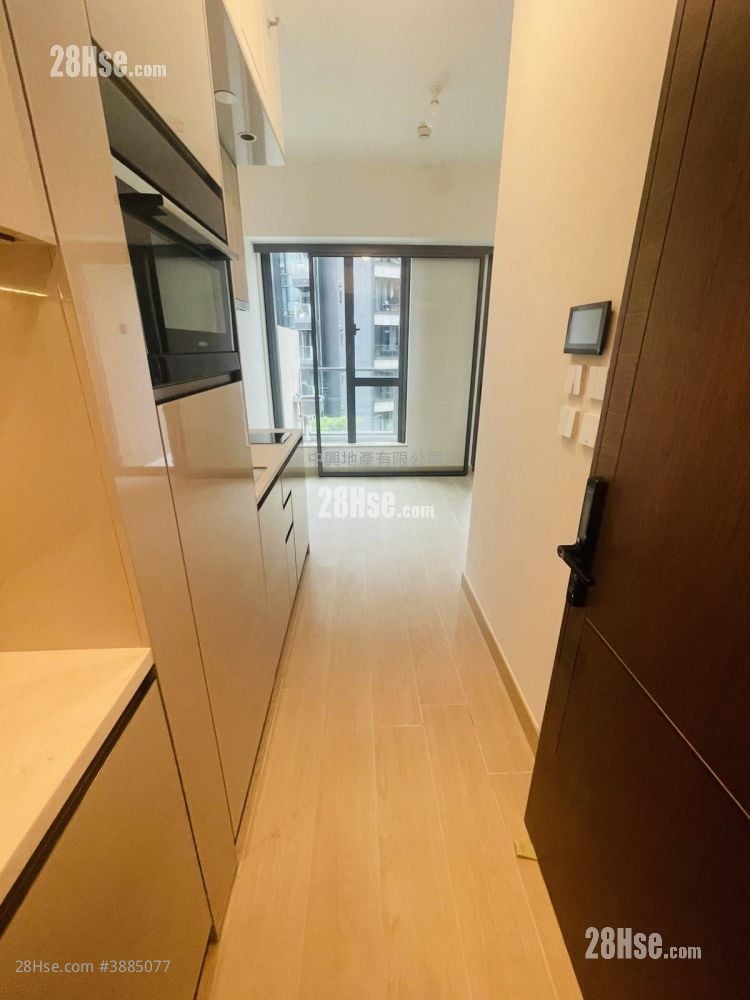 Gold Coast Bay Sell Studio , 1 Bathroom 183 ft²