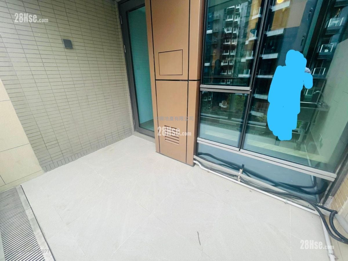 Gold Coast Bay Sell Studio , 1 Bathroom 183 ft²
