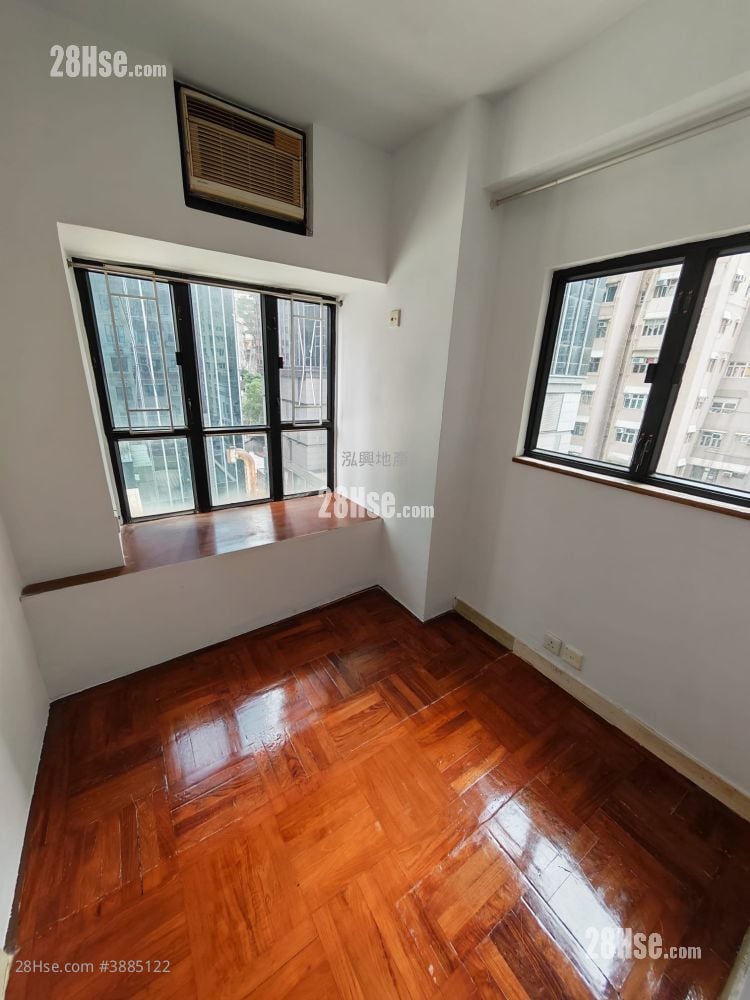 Tai Yuen Court Sell 2 Bedrooms 346 ft²