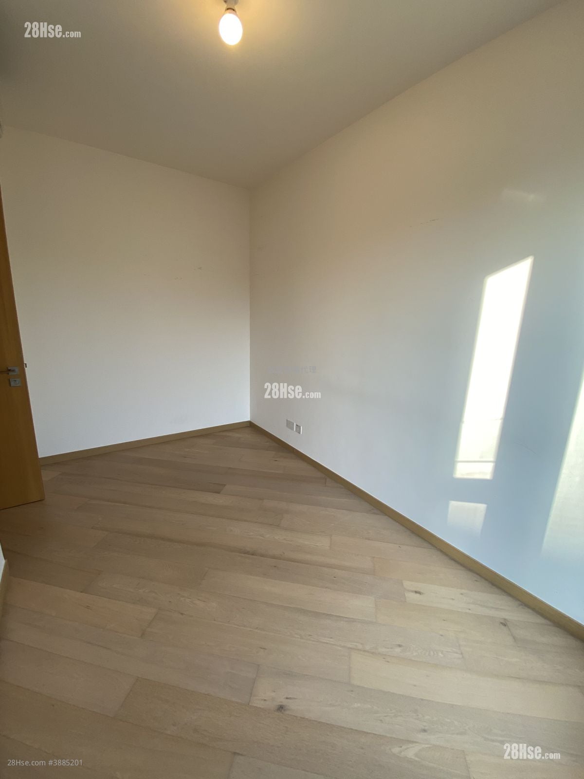 One Kai Tak(I) Sell 2 Bedrooms , 1 Bathroom 526 ft²
