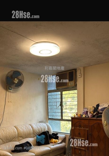 翠林邨 售盘 2 房 381 平方尺