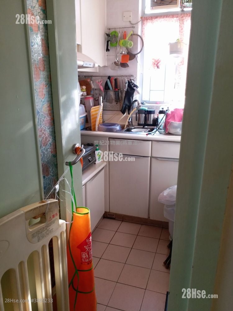 Bauhinia Garden Sell 484 ft²