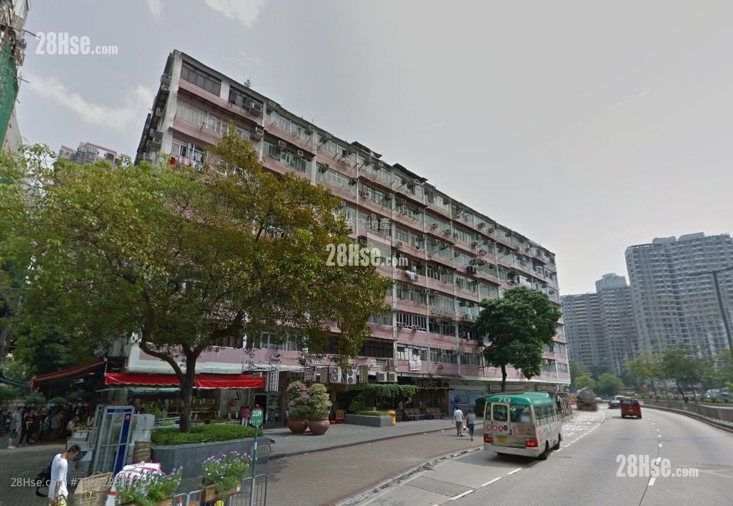 Yin Hing Building Rental Studio , 1 Bathroom 120 ft²