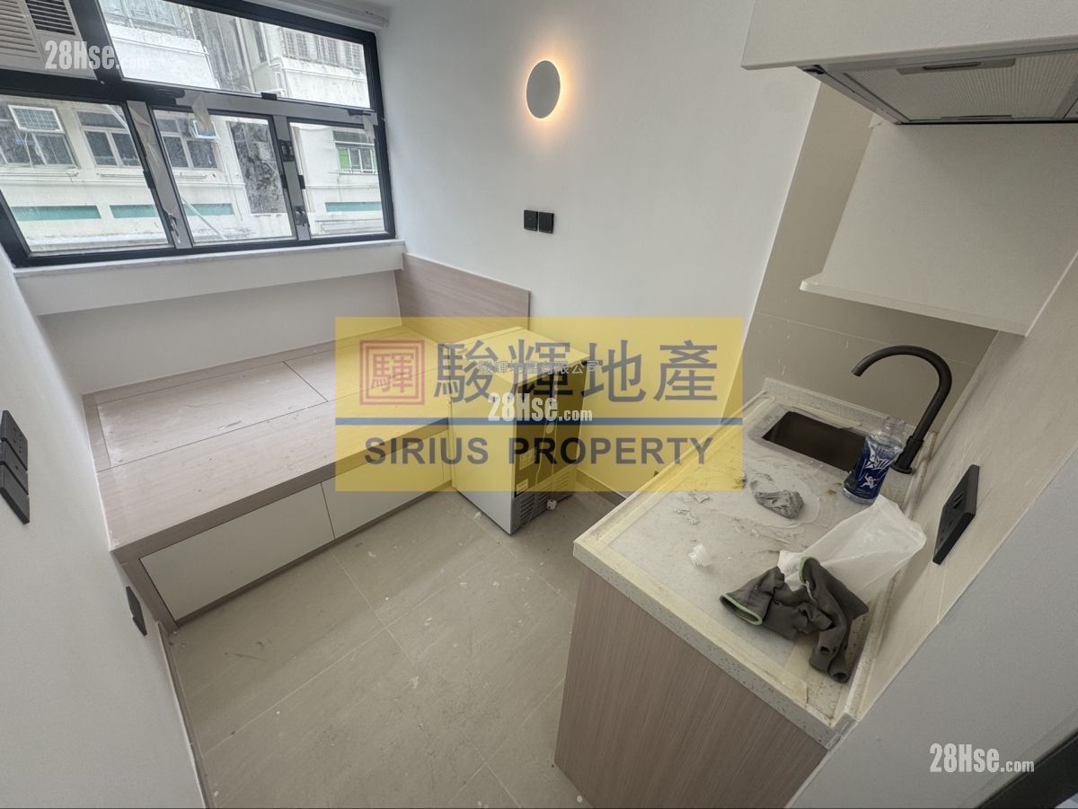 Man Yiu Building Rental Studio , 1 Bathroom 160 ft²