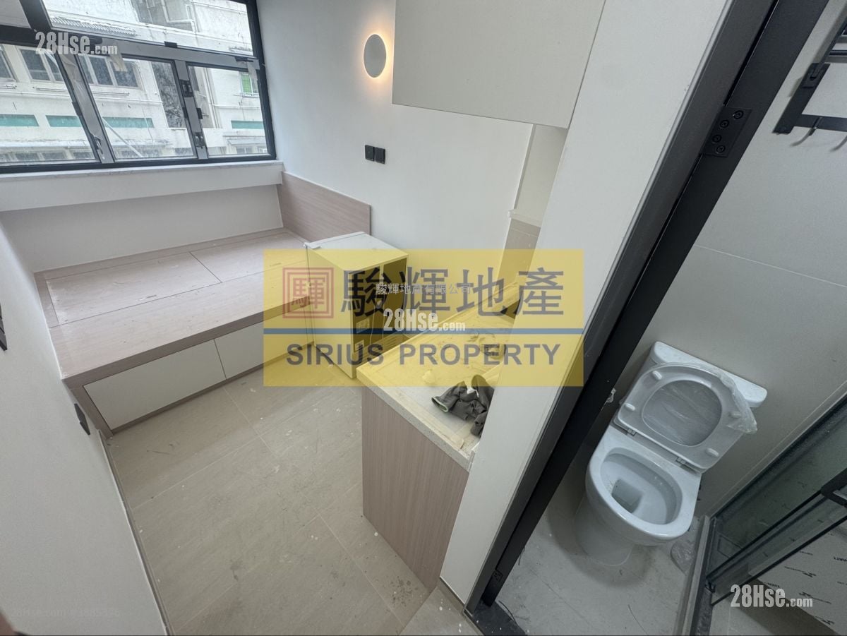 Man Yiu Building Rental Studio , 1 Bathroom 160 ft²