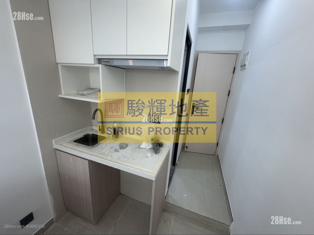 Man Yiu Building Rental Studio , 1 Bathroom 160 ft²
