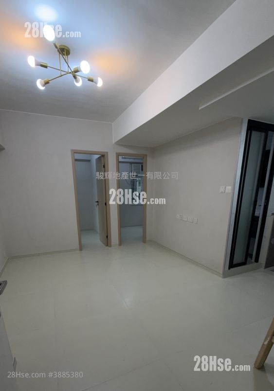 Yau Lee Building Rental 2 Bedrooms , 1 Bathroom 323 ft²