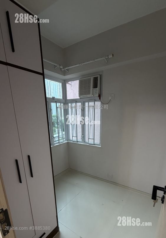 Yau Lee Building Rental 2 Bedrooms , 1 Bathroom 323 ft²