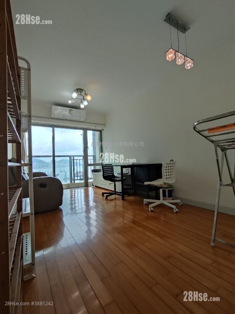Hampton Place Rental 2 Bedrooms , 1 Bathroom 465 ft²