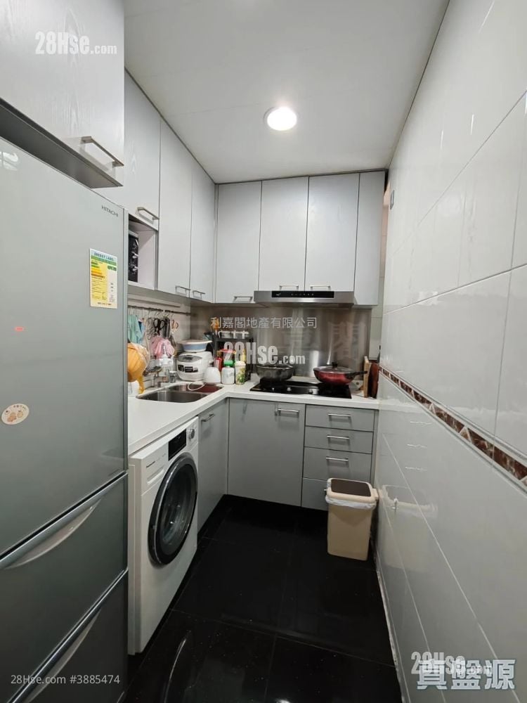 East Point City Sell 2 Bedrooms 466 ft²