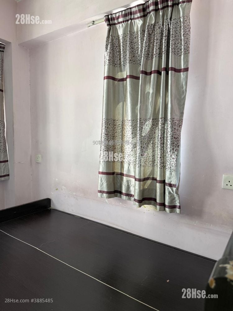 Mei Sun Lau Sell 366 ft²