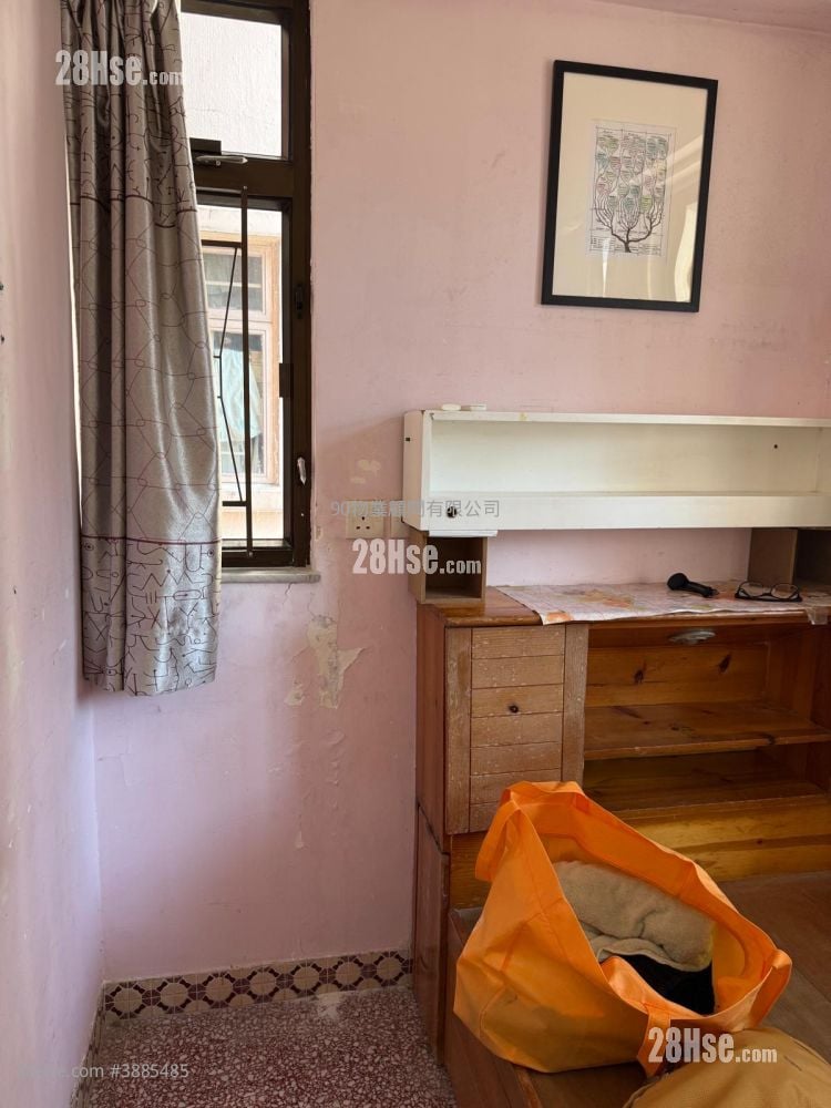 Mei Sun Lau Sell 366 ft²