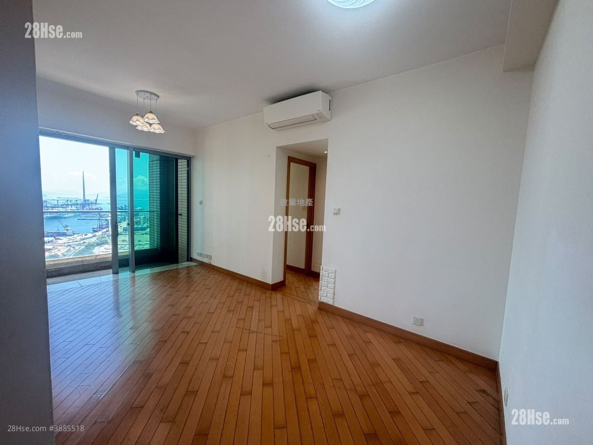 Manhattan Hill Rental 2 Bedrooms , 1 Bathroom 558 ft²