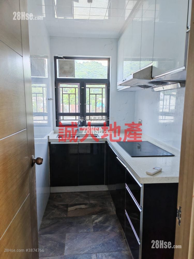 Village Rental 2 Bedrooms , 1 Bathroom