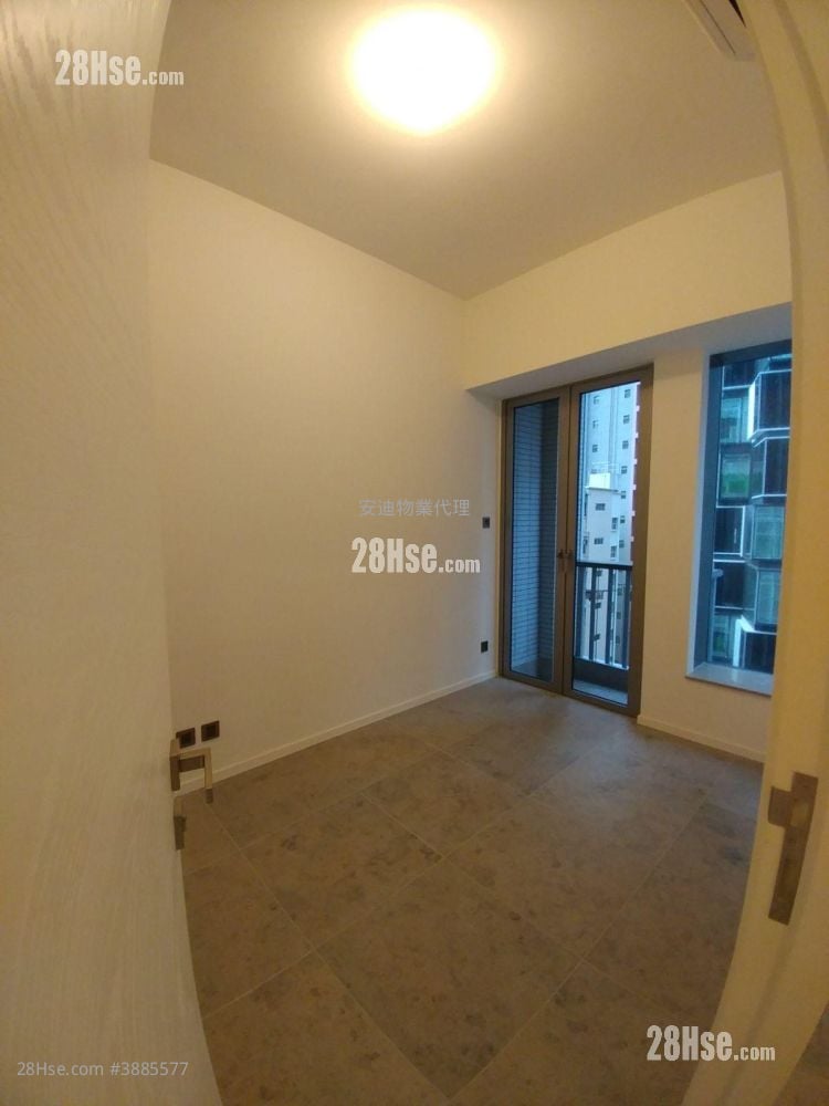 SKYPARK 租盘 1 房 399 平方尺