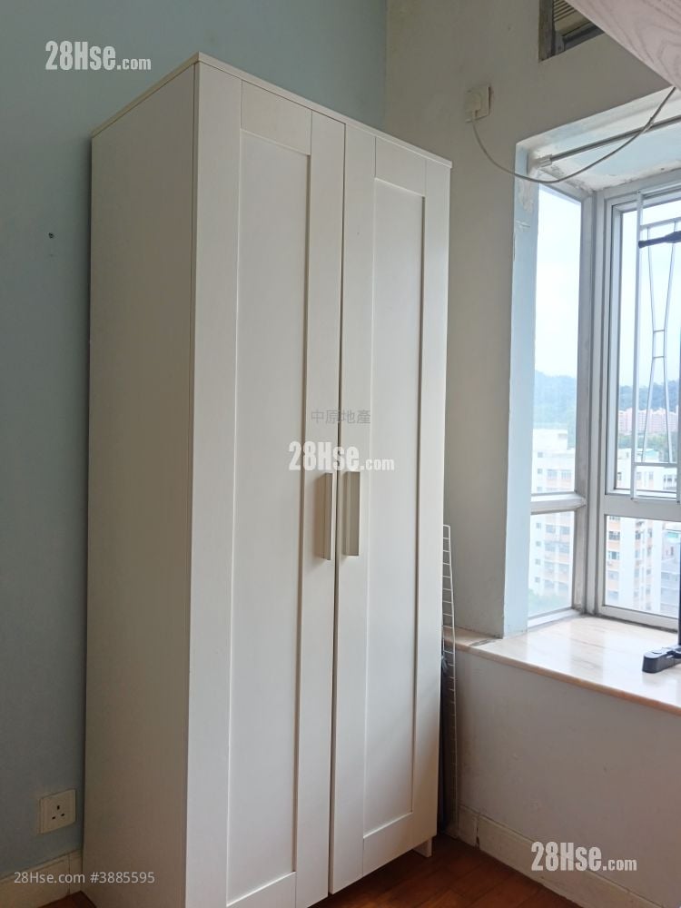 Glamour Garden Rental 1 Bathroom 386 ft²