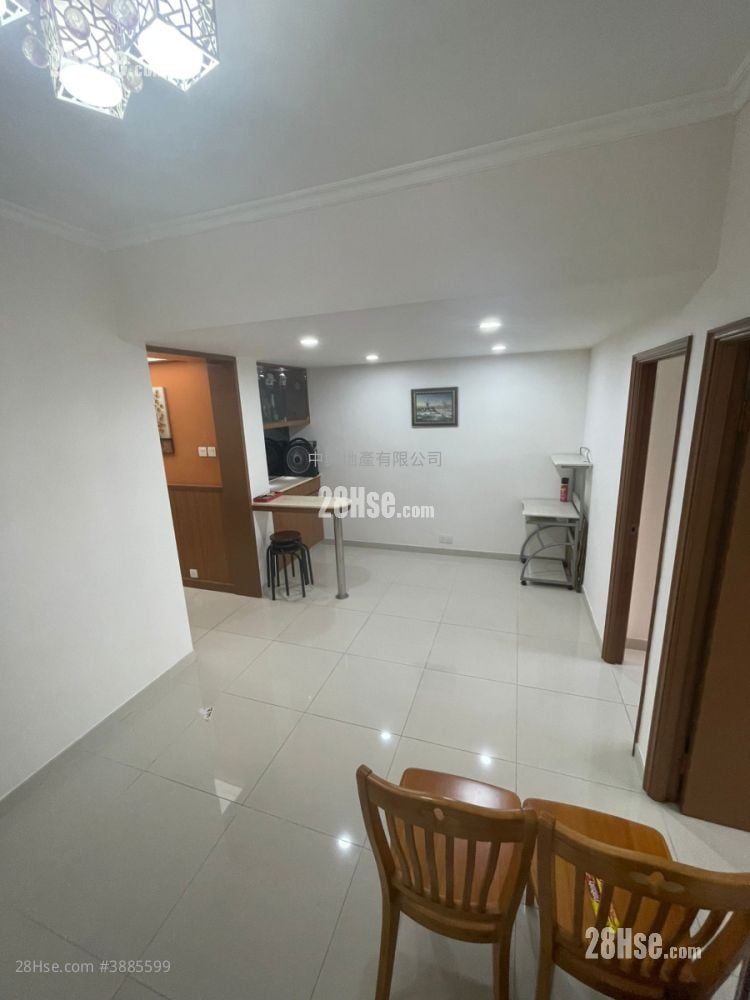 Hong Kiu Mansion Rental 3 Bedrooms , 1 Bathroom 585 ft²