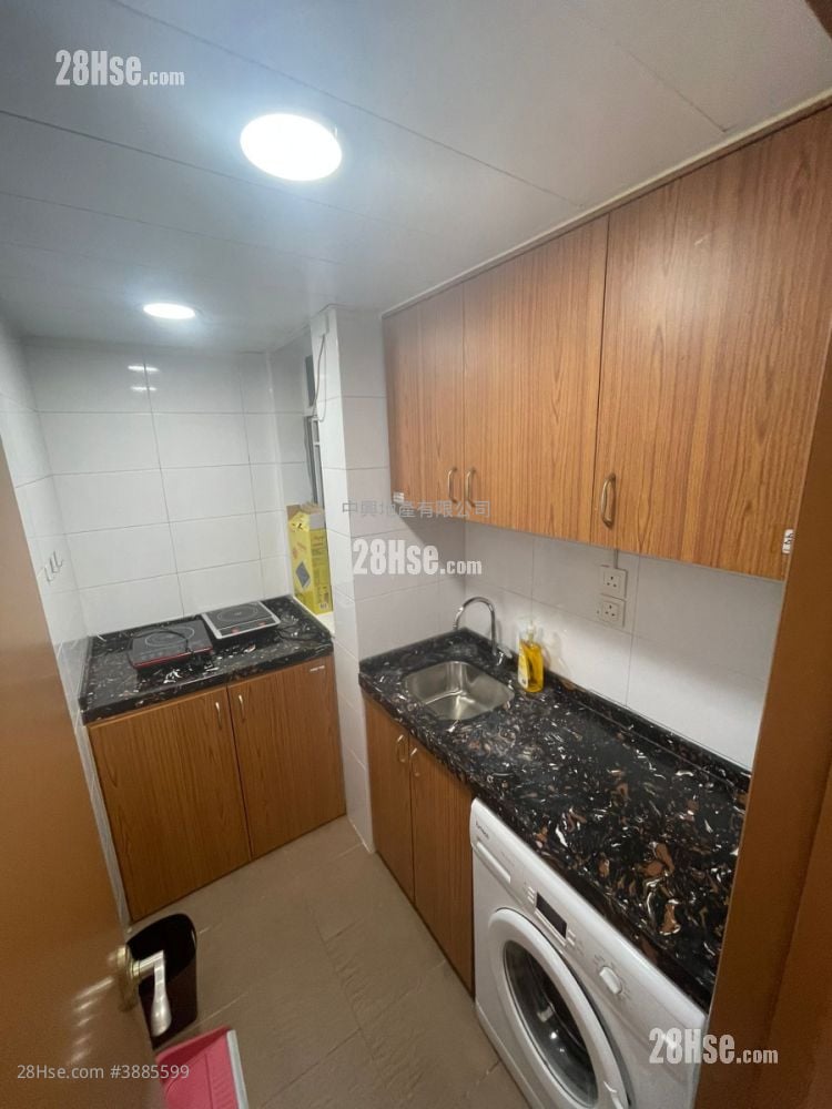 Hong Kiu Mansion Rental 3 Bedrooms , 1 Bathroom 585 ft²