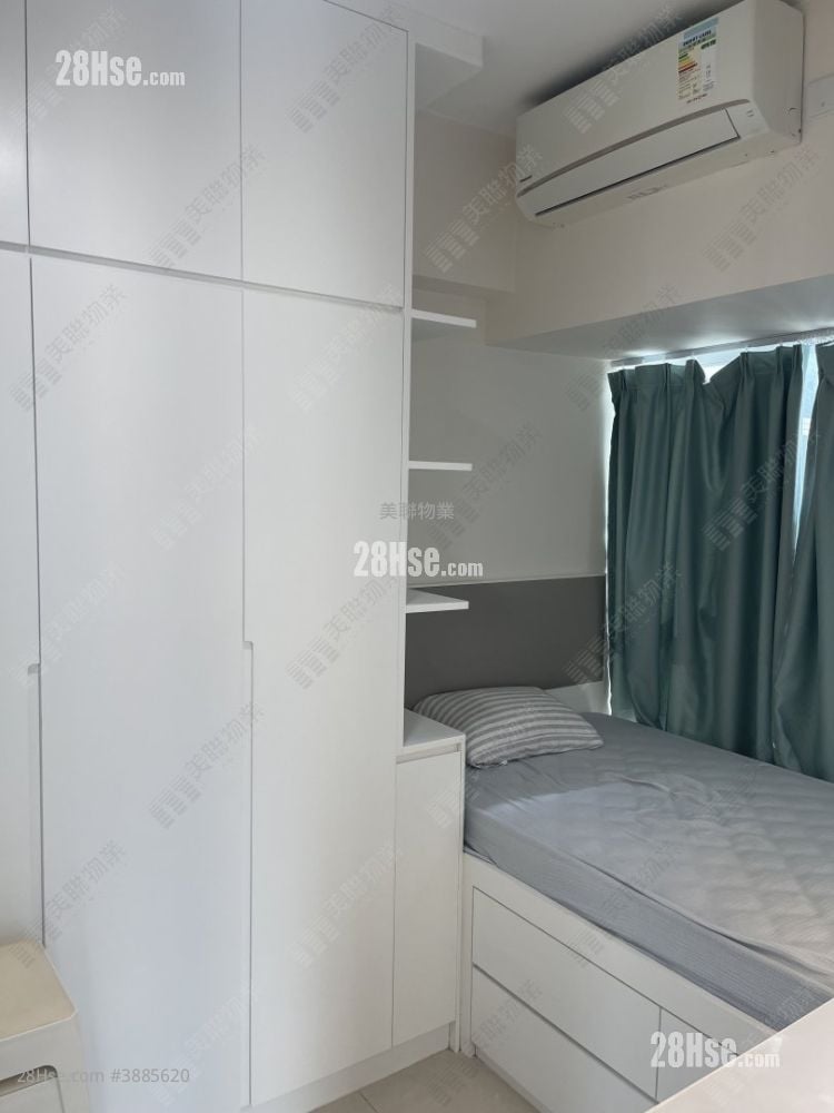 Metro Town Sell 2 Bedrooms 513 ft²