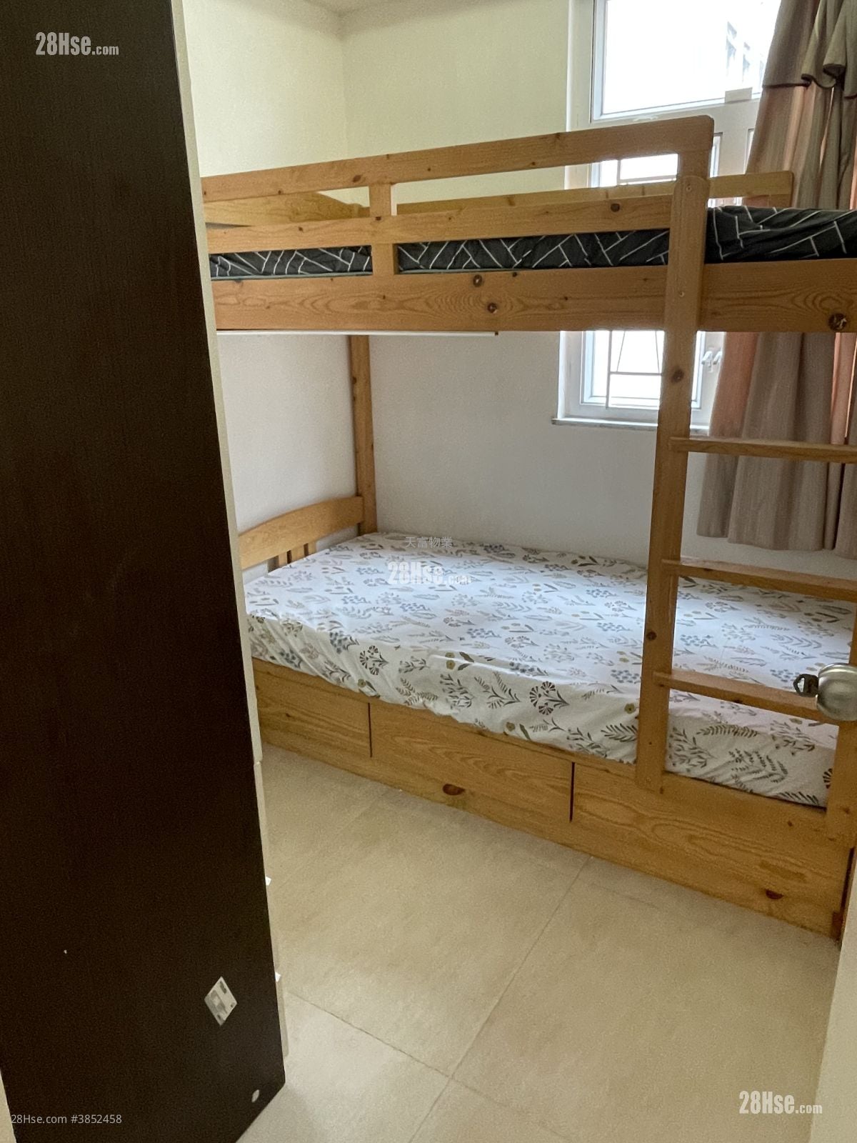 Whampoa Estate #3852458 Rental Property Detail Page - Widok 3