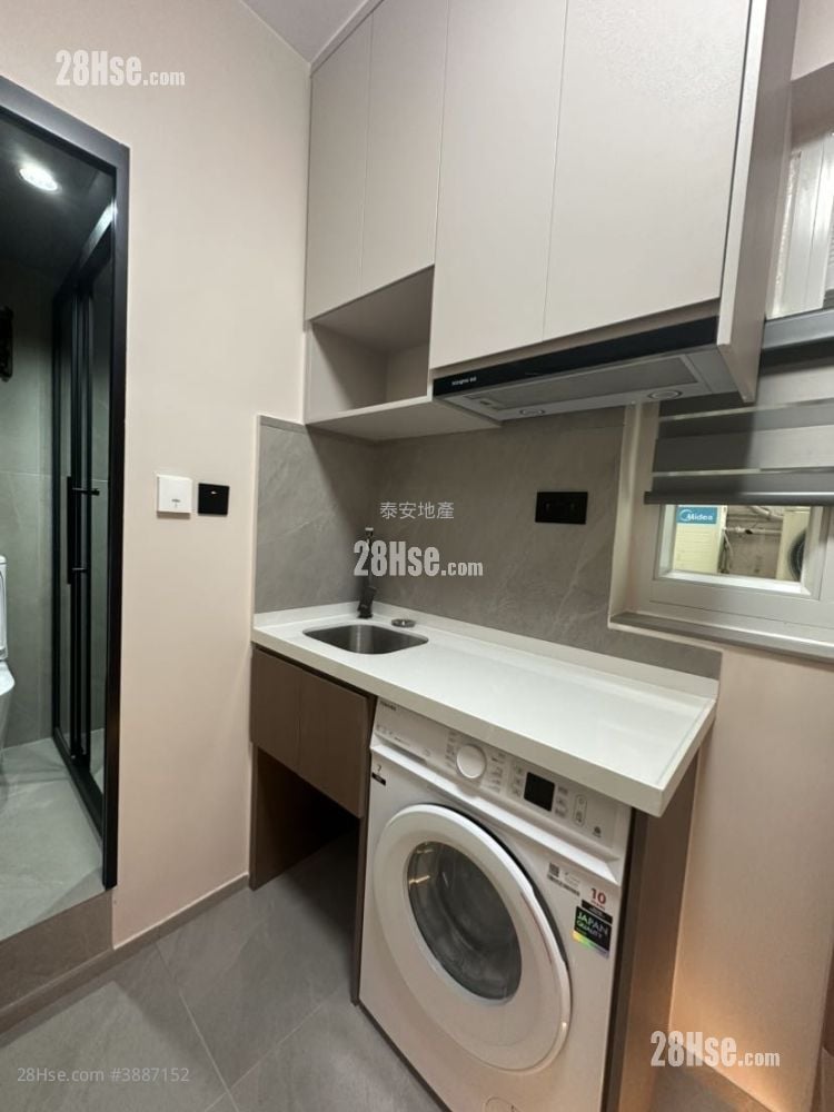 Apartment #3887152 Rental Property Detail Page - Vista 3