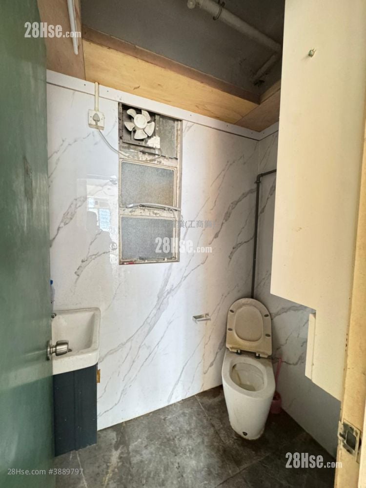 Cornell Centre #3889797 Rental Property Detail Page - Vista 6