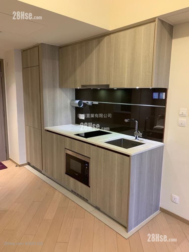 Twin Regency Rental 1 Bedroom 396 ft²