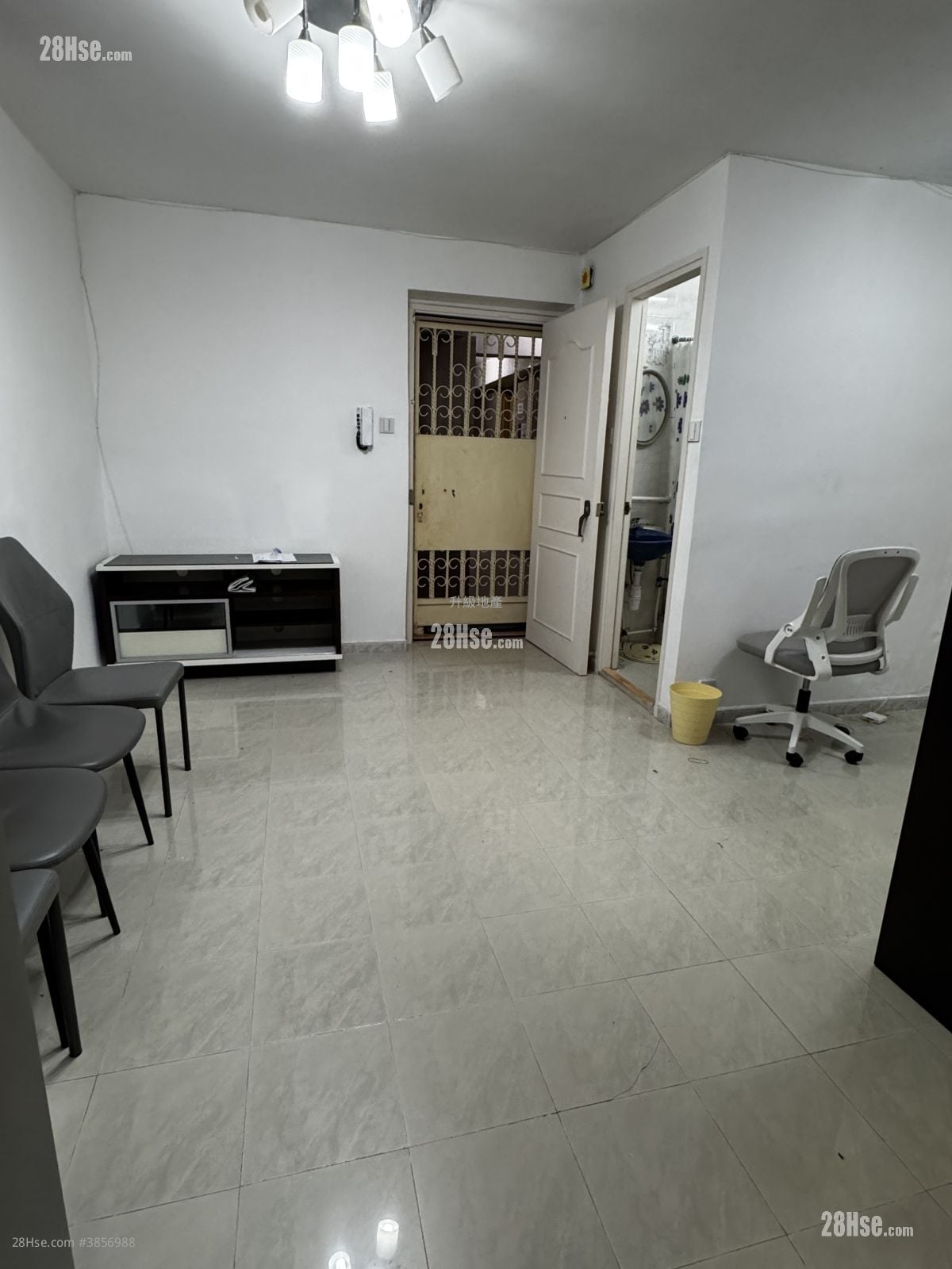 Amoy Gardens #3856988 Rental Property Detail Page - Aanzicht 3