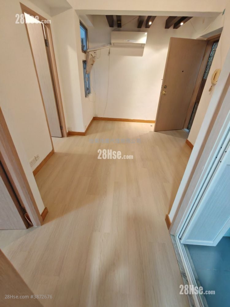 Jet Foil Building #3872676 Rental Property Detail Page - Ansicht 2