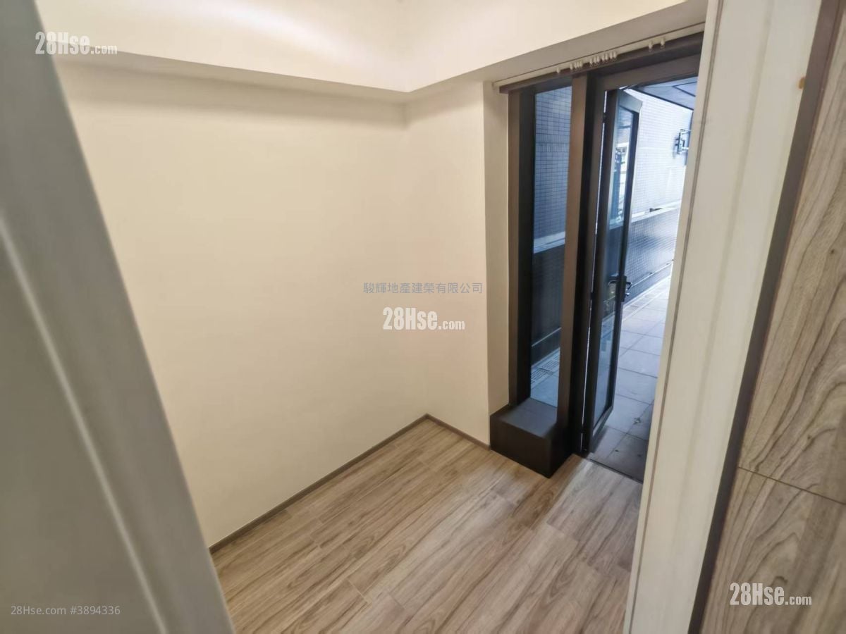 Seven Victory Avenue #3894336 For Sale Property Detail Page - Widok 3