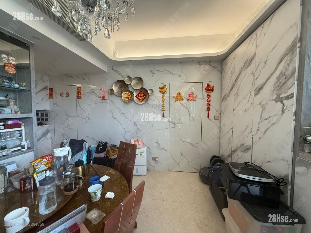 Park Yoho Sell 4 Bedrooms , 3 Bathrooms 1,172 ft²
