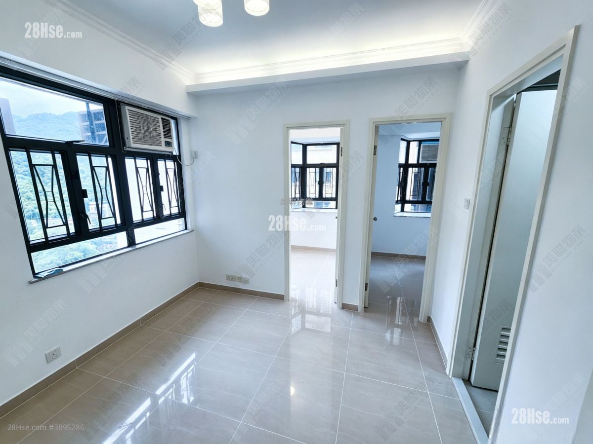 Wai Wah Centre Rental 308 ft²