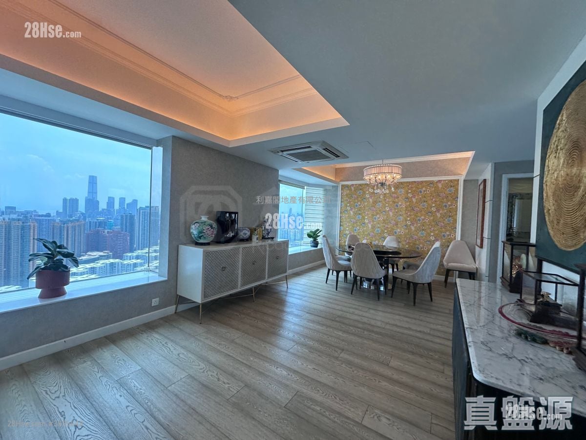 Harbourfront Landmark Sell 4 Bedrooms 1,580 ft²