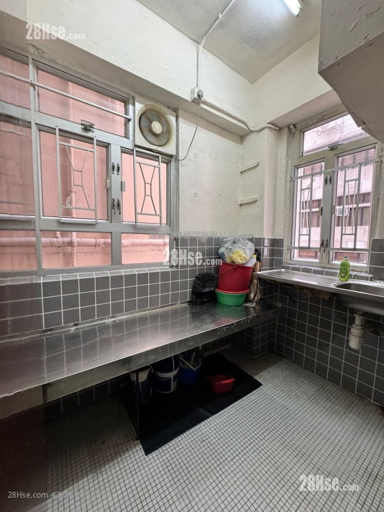 Hennessy Road Court #3896193 For Sale Property Detail Page - Ansicht 6