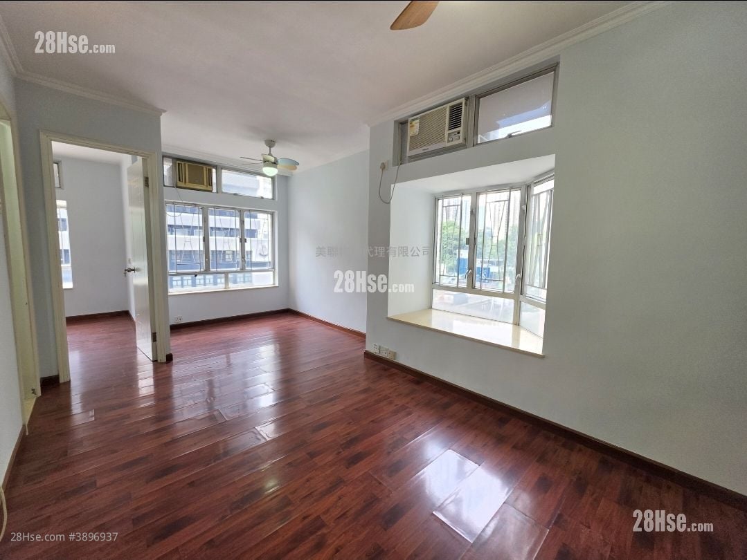 Greenfield Garden Sell 2 Bedrooms , 1 Bathroom 368 ft²