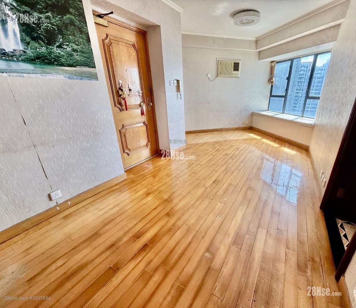 Bayshore Towers #3897894 For Sale Property Detail Page - Widok 2