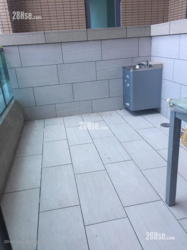 Park Yoho Sell 2 Bedrooms , 1 Bathroom 464 ft²