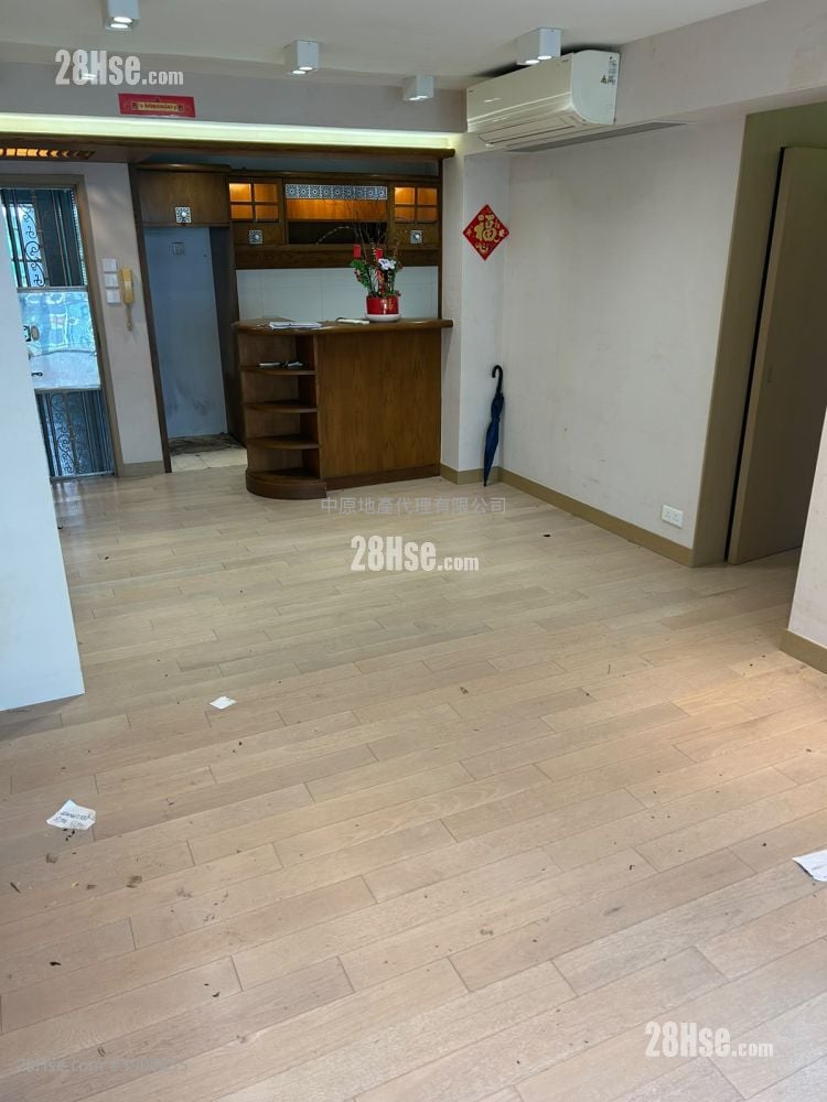 Phoenix Court #3900435 For Sale Property Detail Page - Ansicht 2