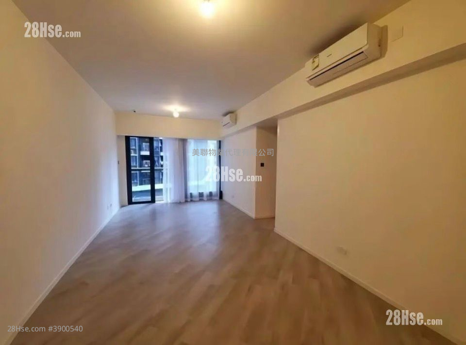 Fleur Pavilia #3900540 Rental Property Detail Page - Widok 3