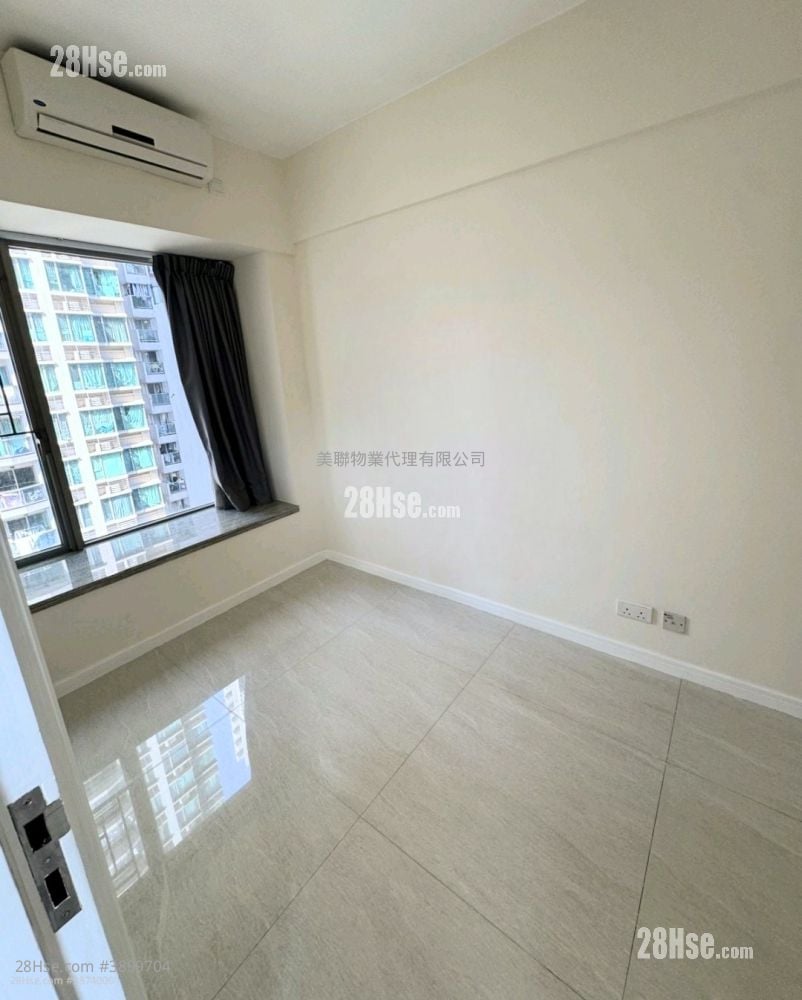 Trinity Towers #3899704 For Sale Property Detail Page - Widok 3