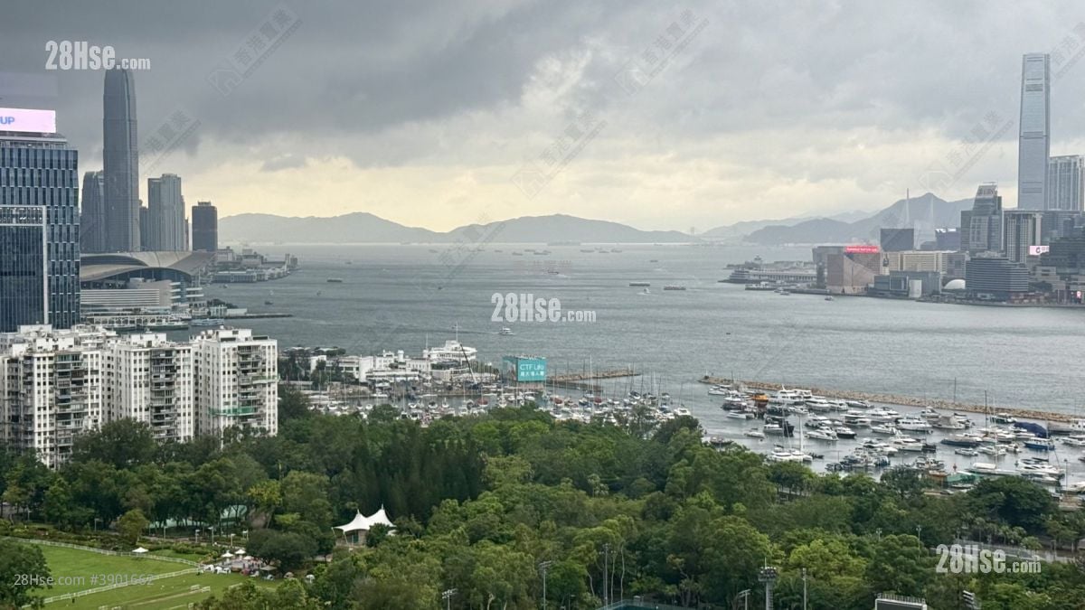 Chuang's-On-The-Park Sell 3 Bedrooms , 2 Bathrooms 530 ft²