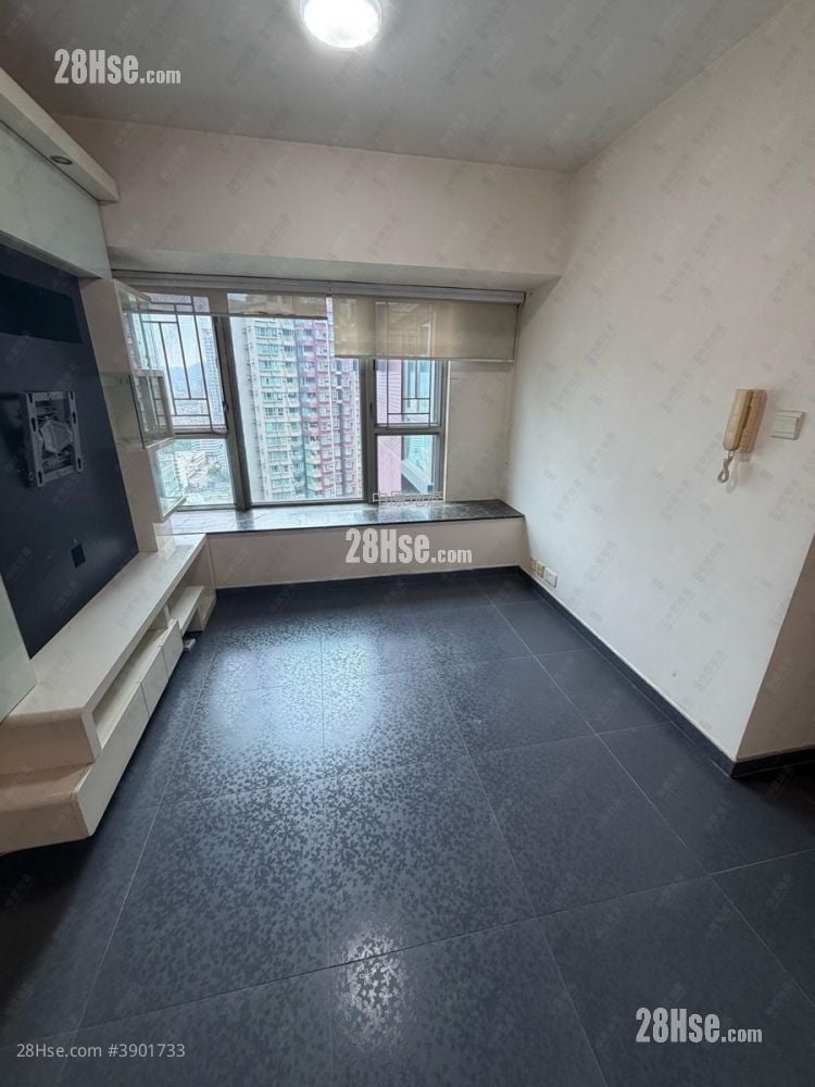Yoho Town Sell 2 Bedrooms , 1 Bathroom 433 ft²