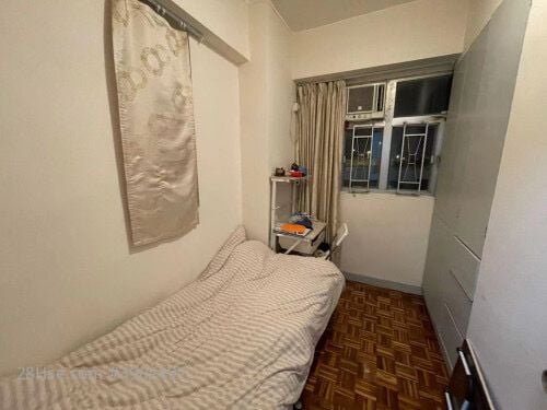 Kwan Yick Building Phase 3 Rental 2 Bedrooms , 1 Bathroom 374 ft²