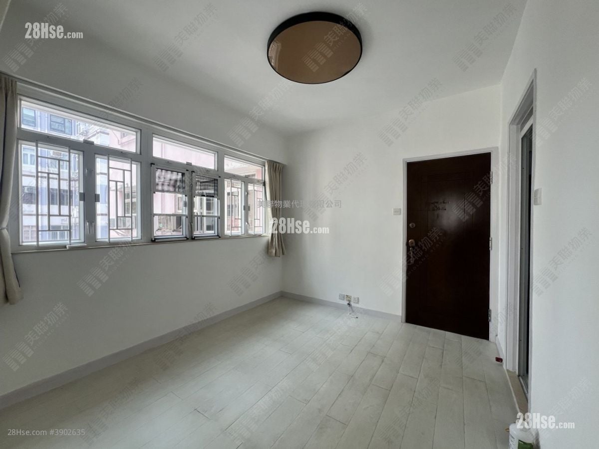 Pine Tree Building #3902635 Rental Property Detail Page - Widok 3