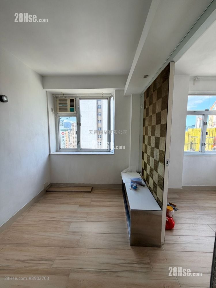 Lee Wing Building #3902703 Rental Property Detail Page - Widok 3