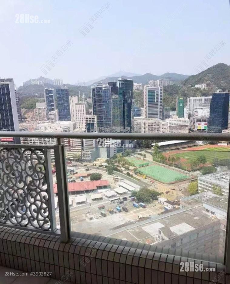 The Sparkle Sell 2 Bedrooms , 1 Bathroom 505 ft²