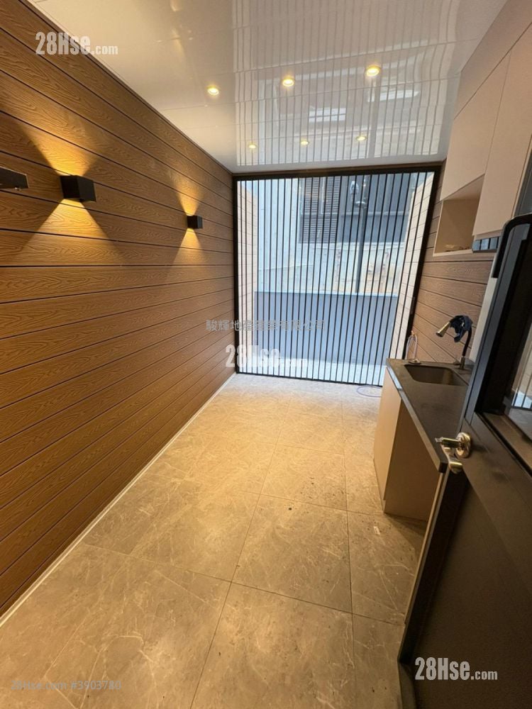 Wing Ning Building #3903780 Rental Property Detail Page - Widok 4