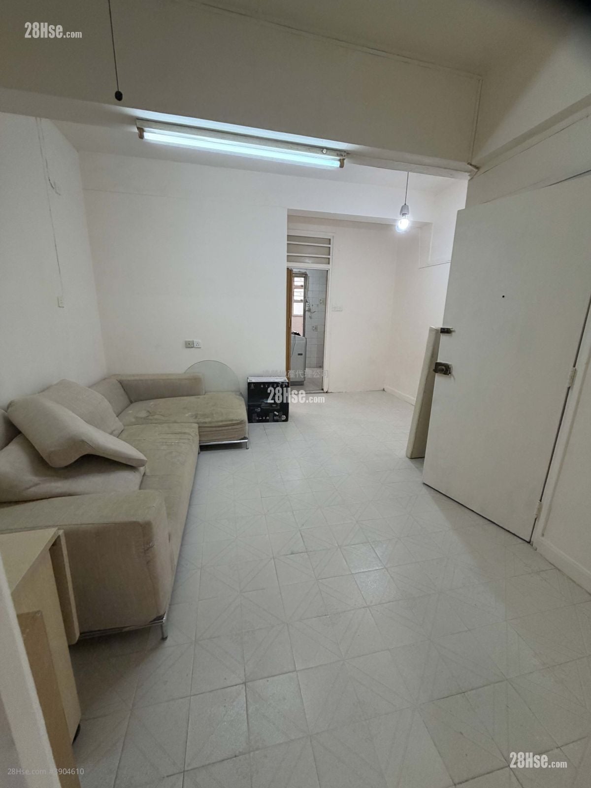 Chinese Mansion #3904610 Rental Property Detail Page - Vista 2